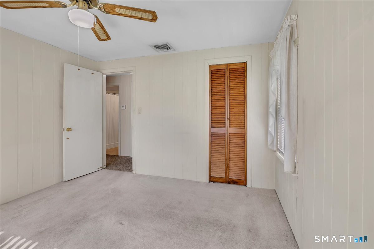 16 Locust Street Plainville CT 06062