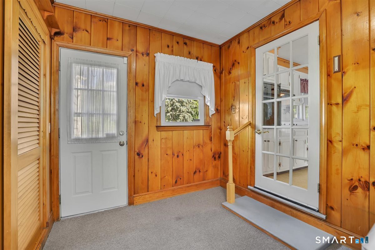 16 Locust Street Plainville CT 06062