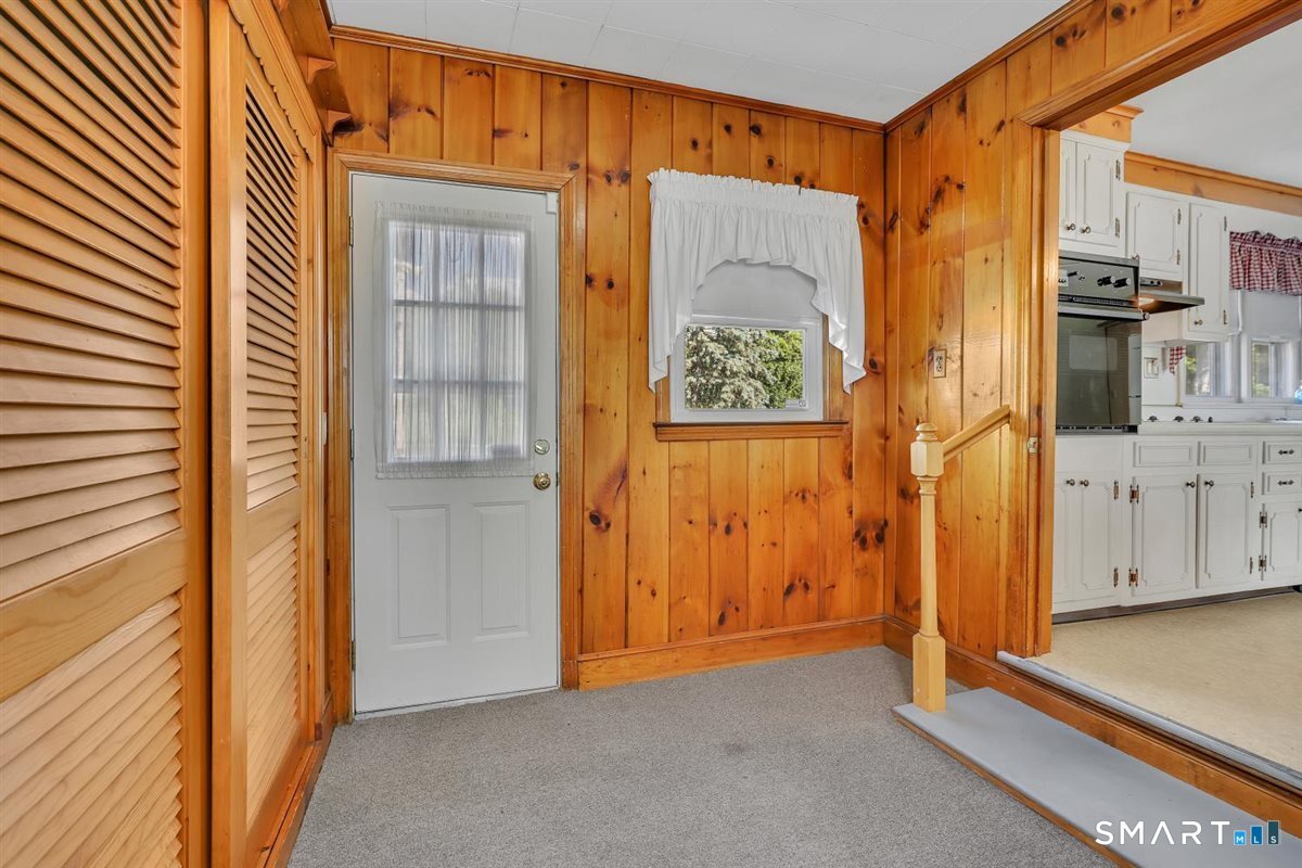 16 Locust Street Plainville CT 06062