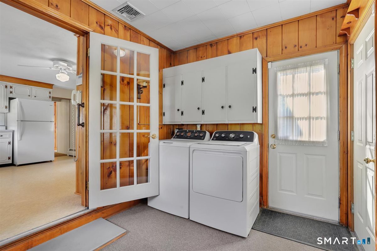 16 Locust Street Plainville CT 06062