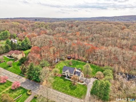22 Bridle Path Trail Monroe CT 06468