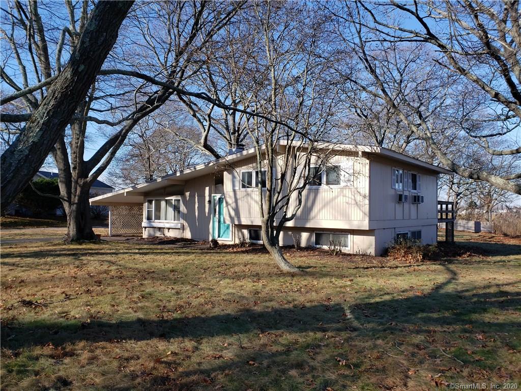 53 Briarwood Drive Old Saybrook CT 06475