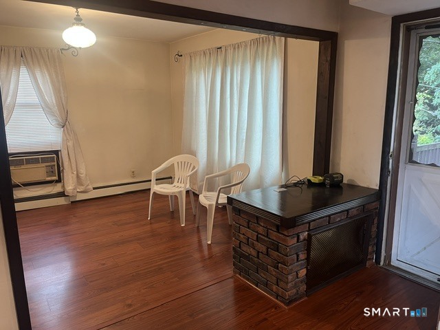 208 Birmingham Street Bridgeport CT 06606