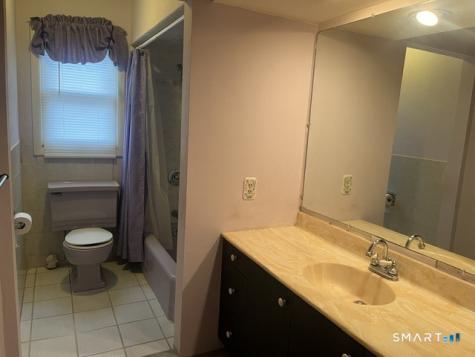 208 Birmingham Street Bridgeport CT 06606
