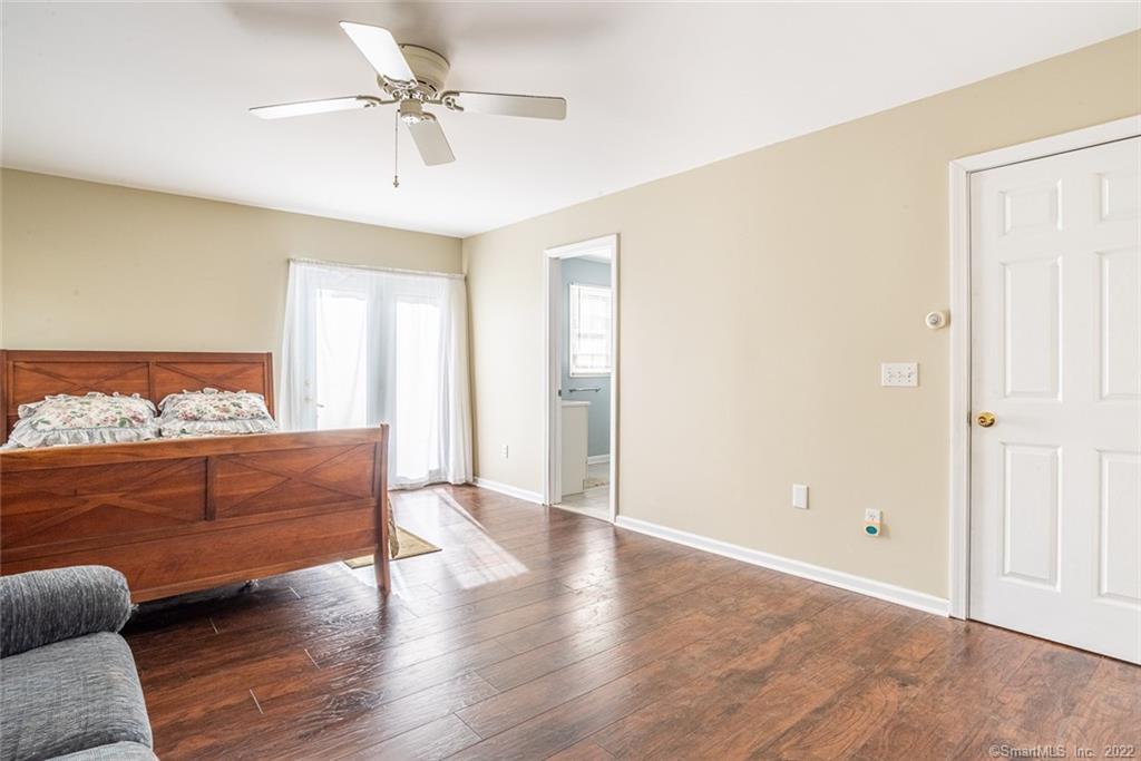 74/76 Towantic Hill Road Oxford CT 06478