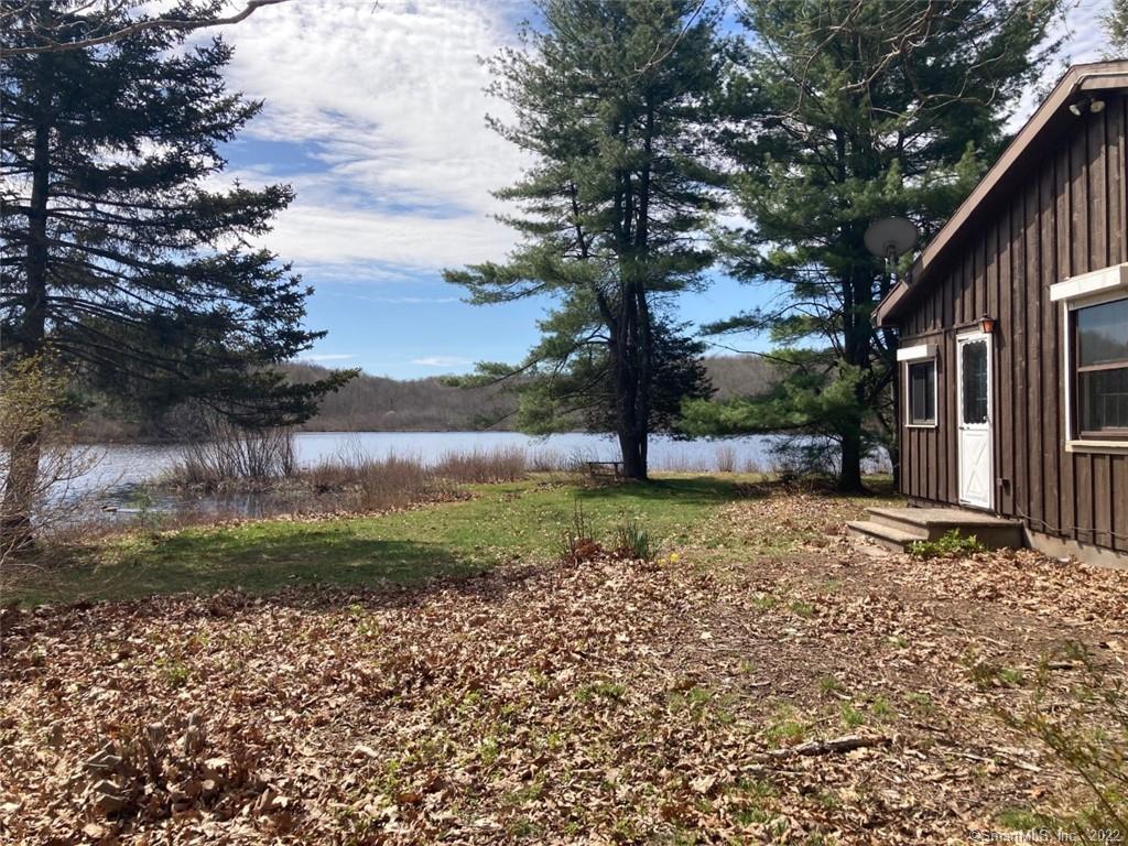 74/76 Towantic Hill Road Oxford CT 06478