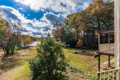 74/76 Towantic Hill Road Oxford CT 06478