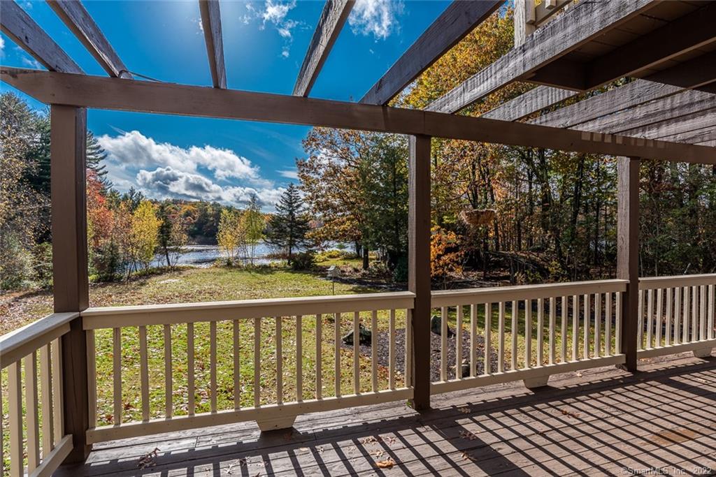 74/76 Towantic Hill Road Oxford CT 06478