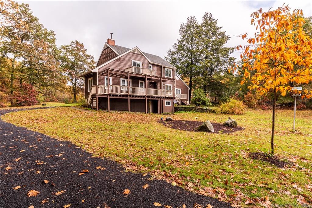 74/76 Towantic Hill Road Oxford CT 06478
