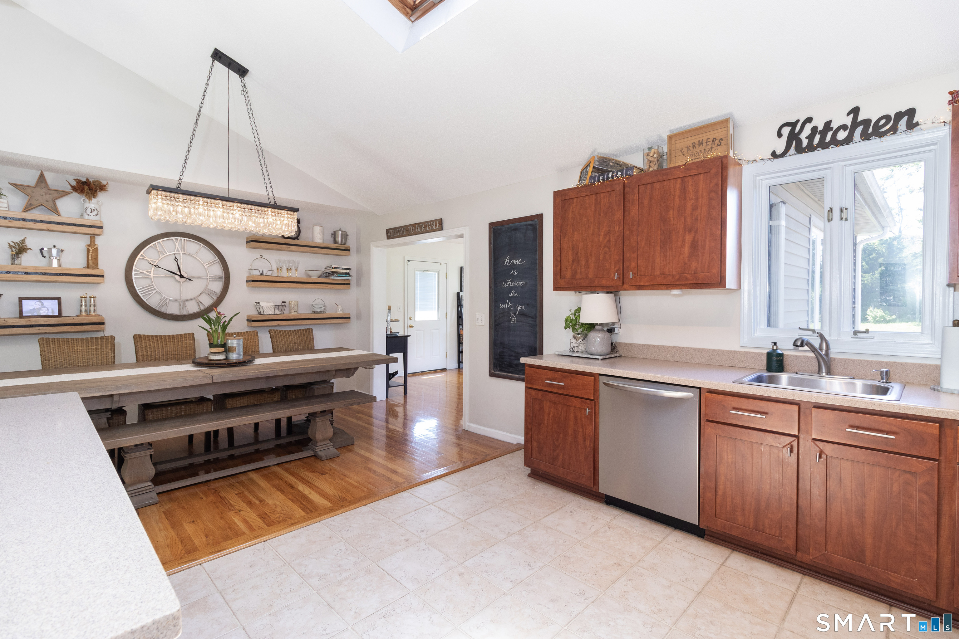 32 Angela Drive East Haven CT 06512