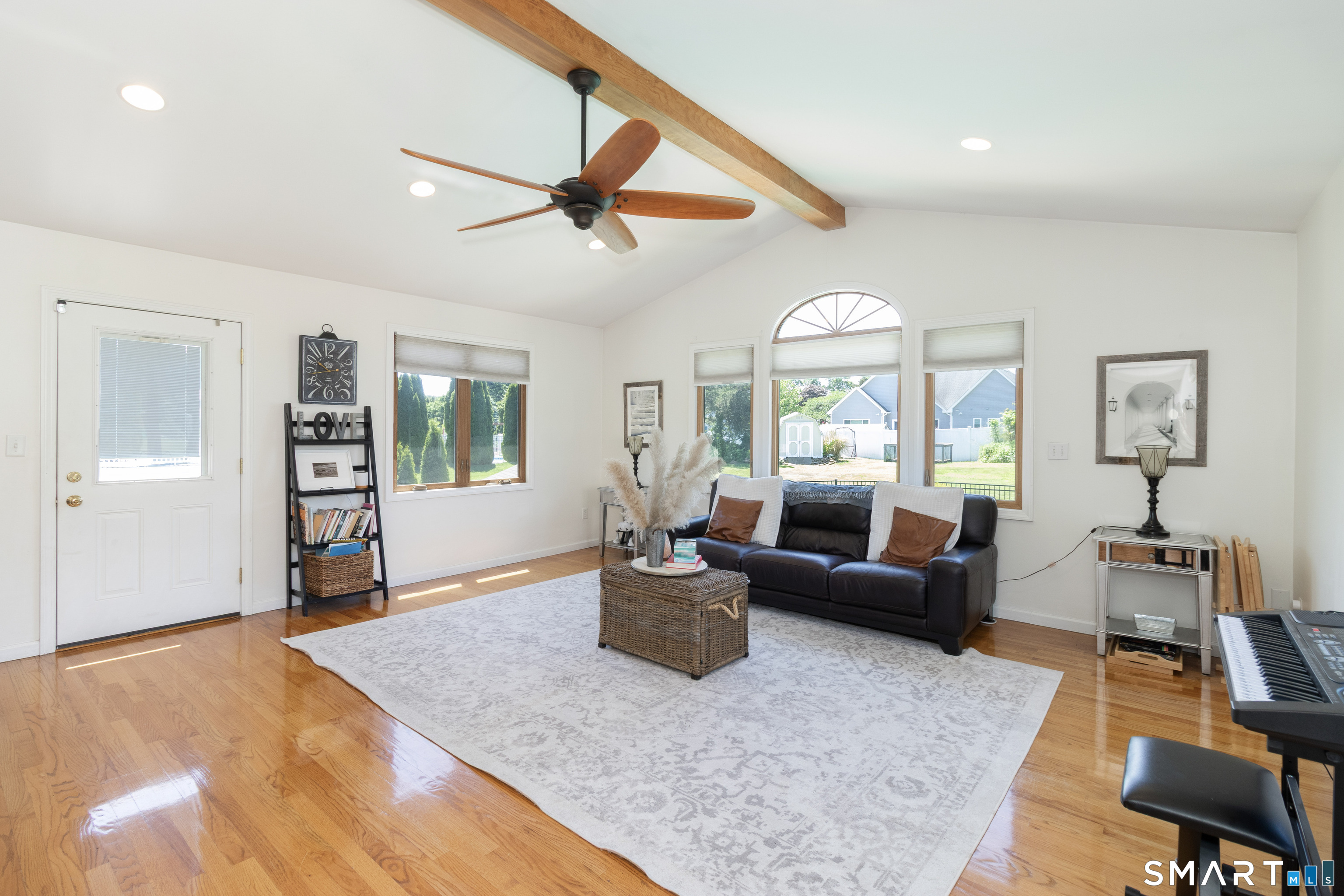 32 Angela Drive East Haven CT 06512