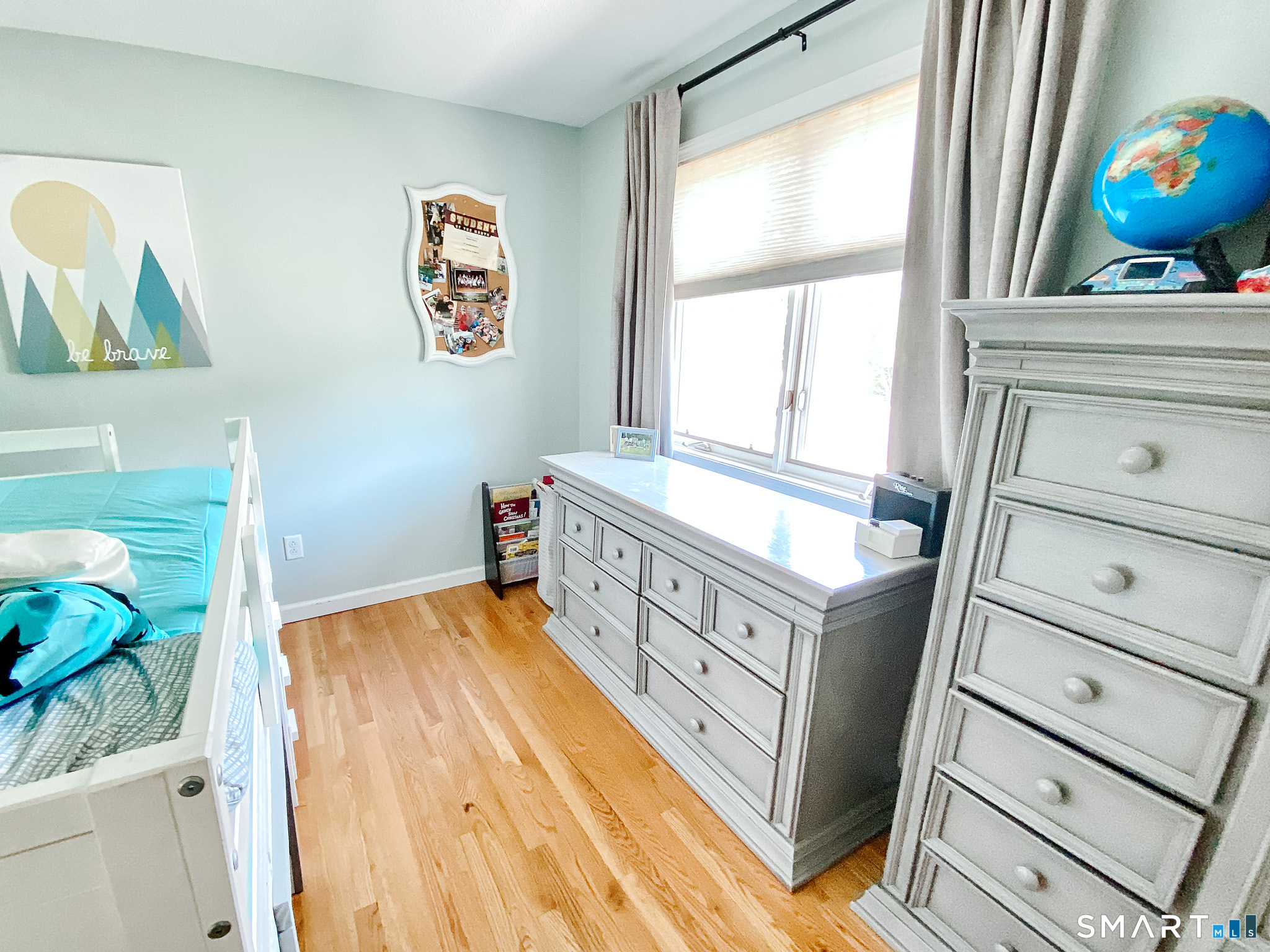 32 Angela Drive East Haven CT 06512