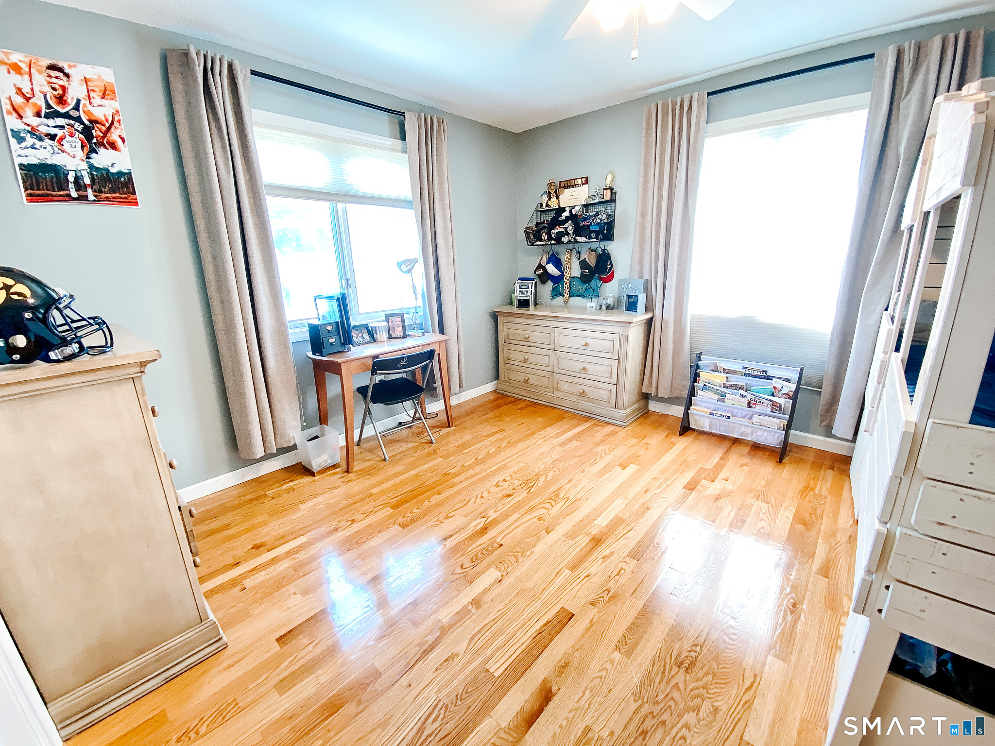 32 Angela Drive East Haven CT 06512