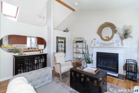 32 Angela Drive East Haven CT 06512
