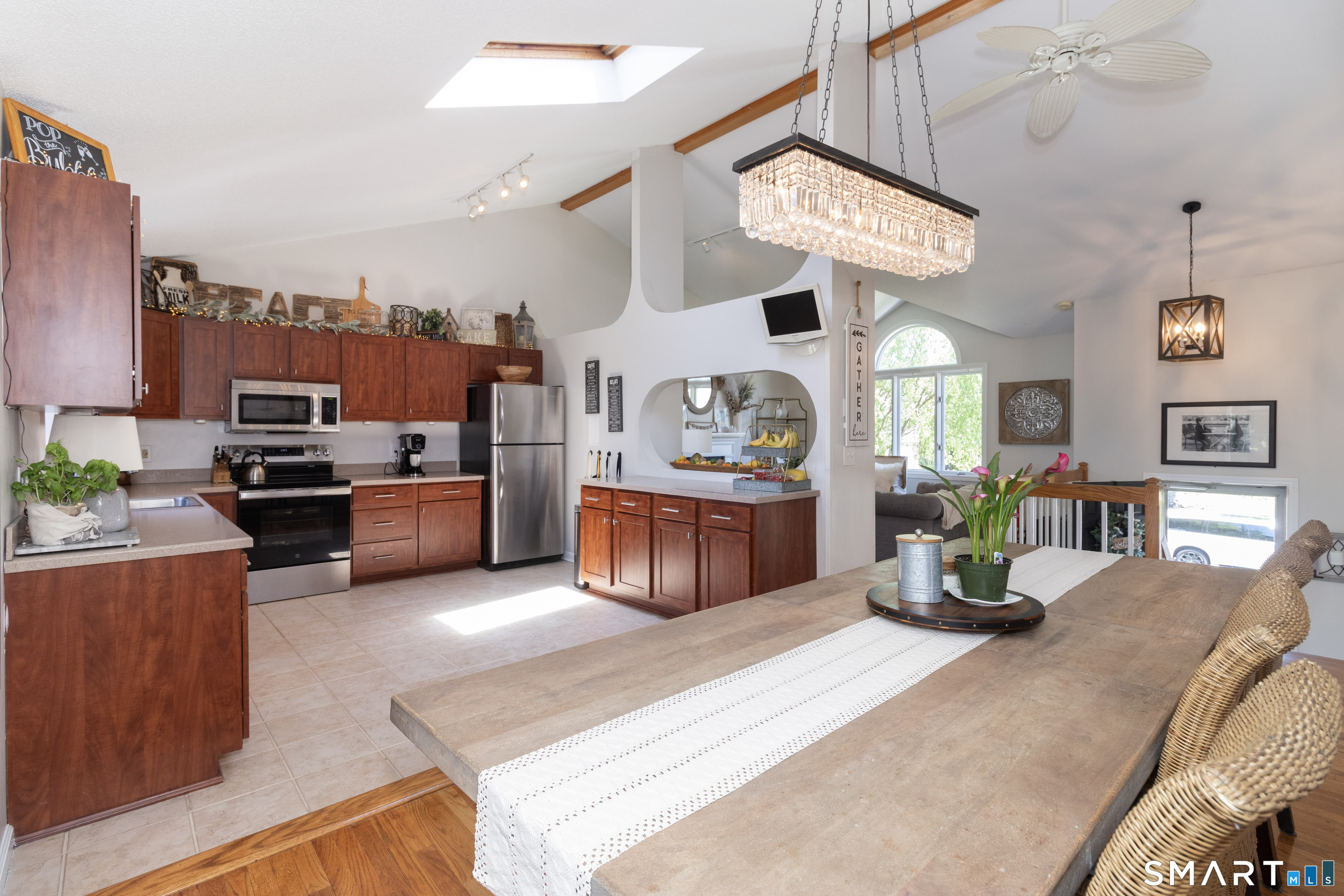 32 Angela Drive East Haven CT 06512