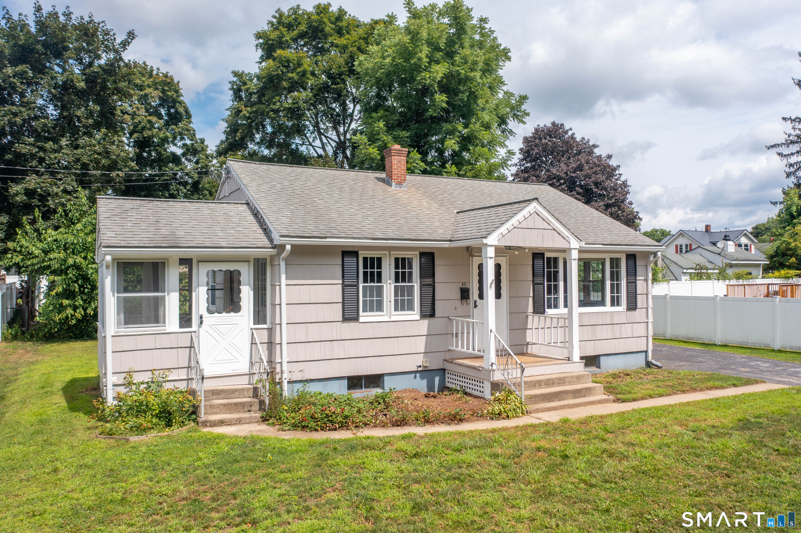 45 South Prospect Street Putnam CT 06260