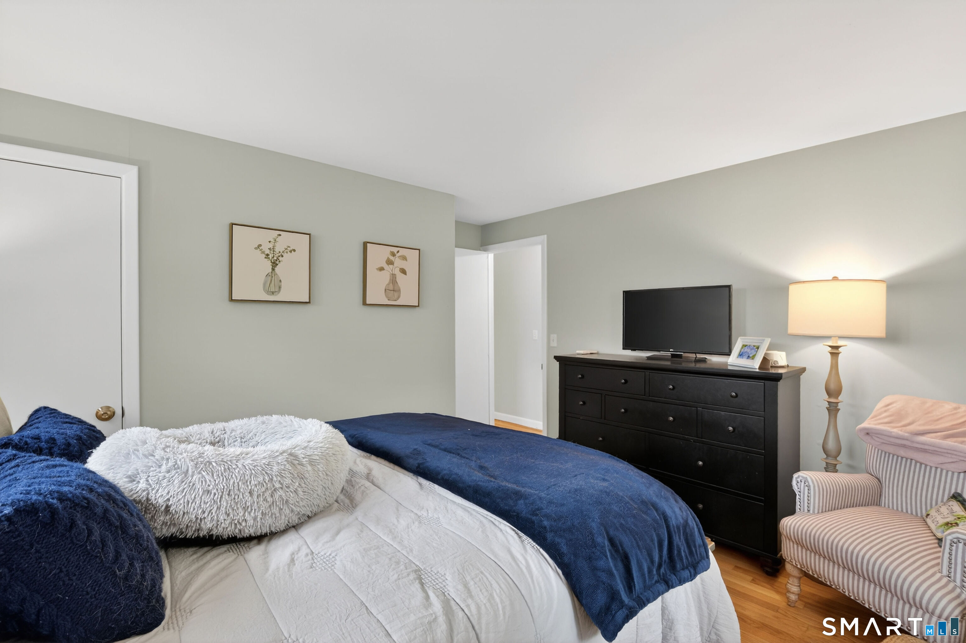 15 Riverside Drive Branford CT 06405