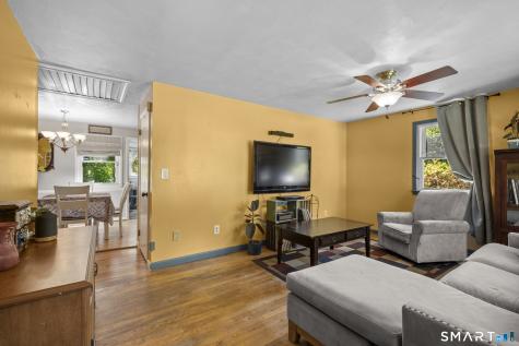16 Pollys Lane Montville CT 06382