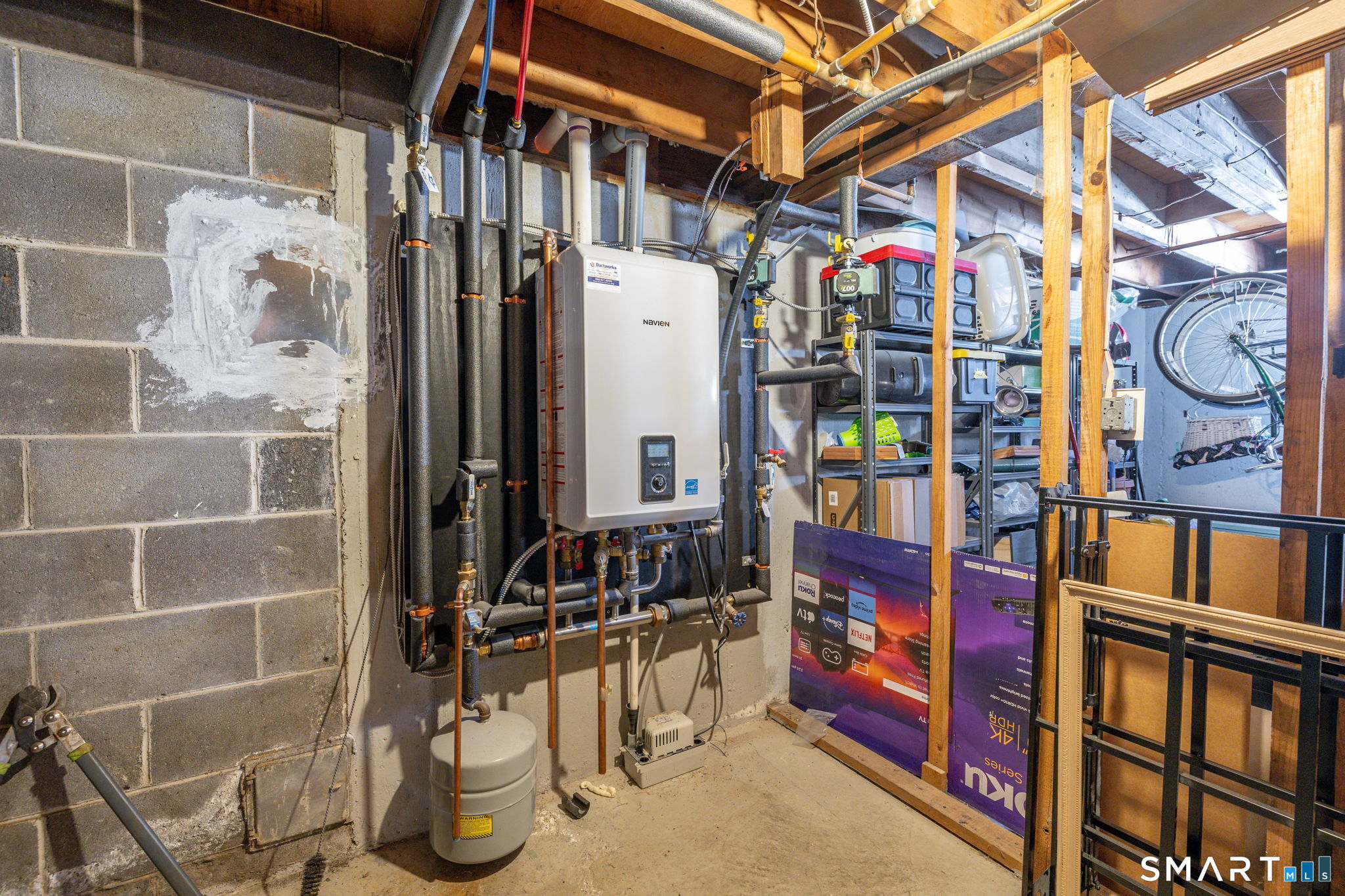 160 Flanders Road Southington CT 06489