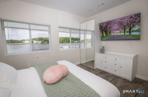 329 Front Street New Haven CT 06513