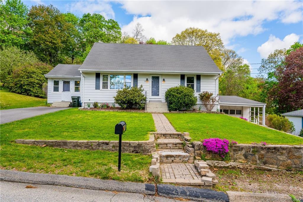 165 Maple Street Norwich CT 06360