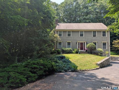 32 Shari Drive Seymour CT 06483