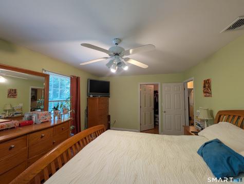 32 Shari Drive Seymour CT 06483
