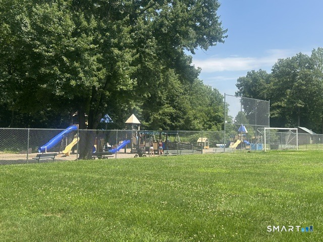 32 Shari Drive Seymour CT 06483