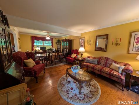 32 Shari Drive Seymour CT 06483