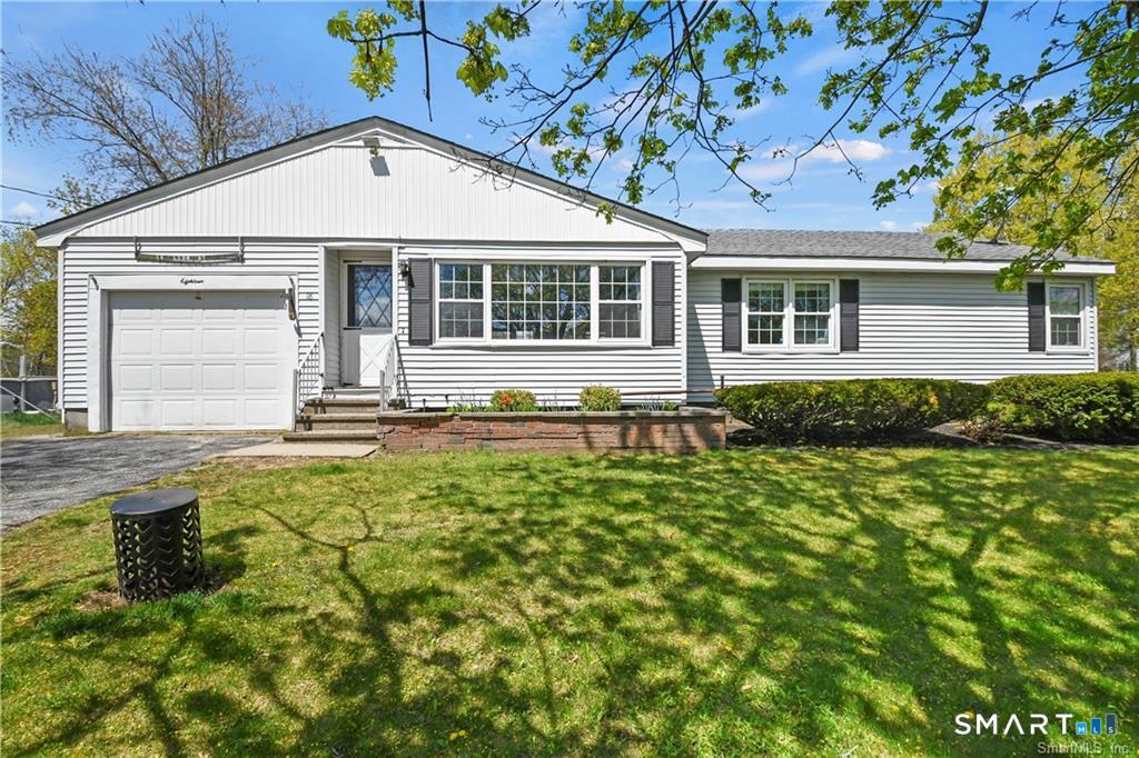 18 Leon Street Thompson CT 06277