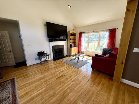 438 Pleasant Valley Road South Windsor CT 06074