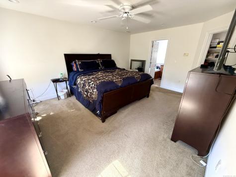 438 Pleasant Valley Road South Windsor CT 06074