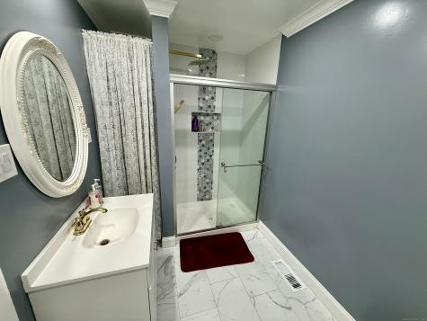 438 Pleasant Valley Road South Windsor CT 06074