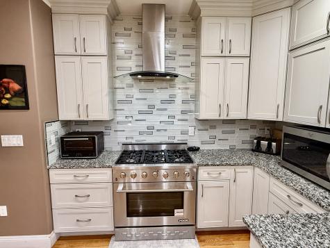 438 Pleasant Valley Road South Windsor CT 06074