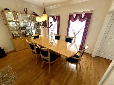 438 Pleasant Valley Road South Windsor CT 06074