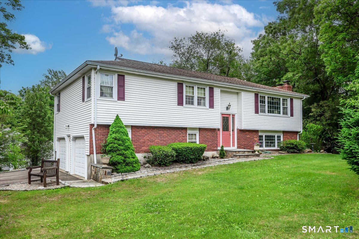 3 Poe Place Shelton CT 06484
