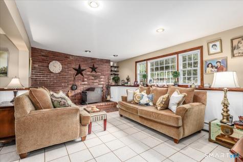 3 Poe Place Shelton CT 06484