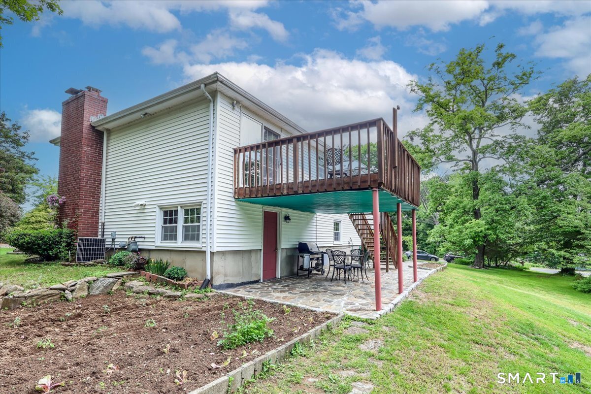 3 Poe Place Shelton CT 06484