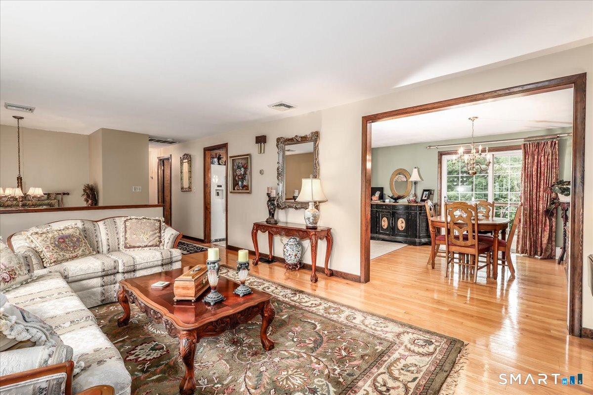 3 Poe Place Shelton CT 06484