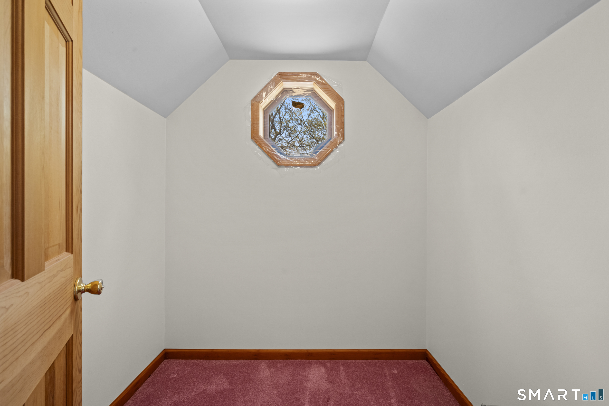 4 Greystone Drive Montville CT 06382