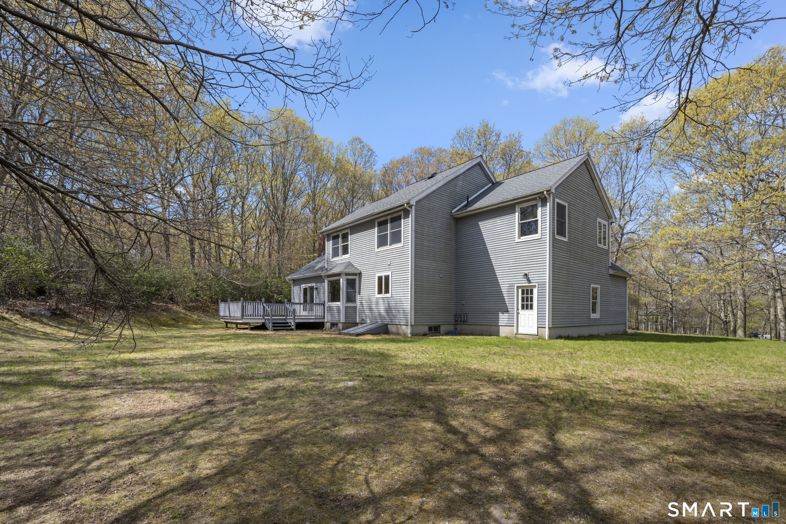 4 Greystone Drive Montville CT 06382