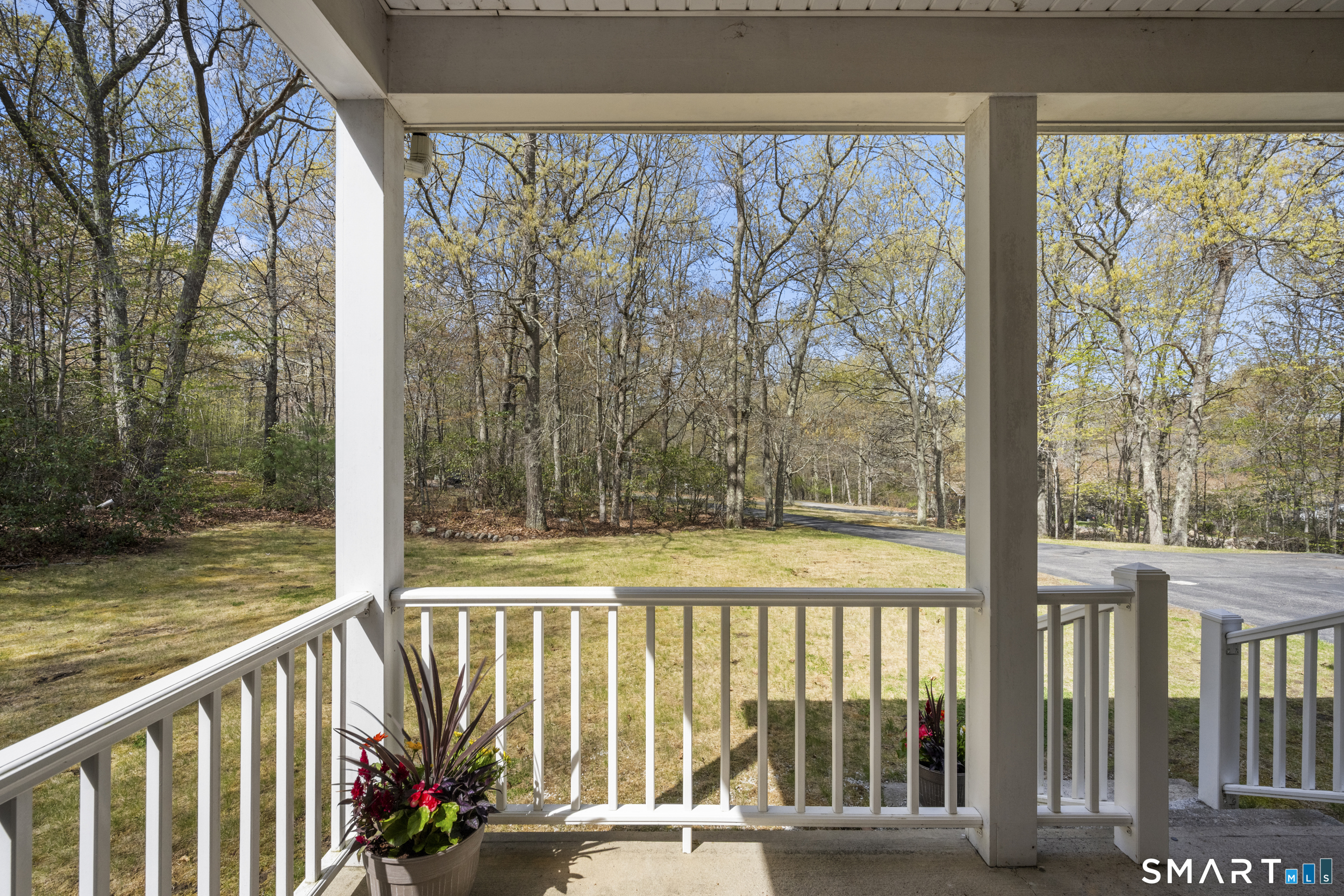 4 Greystone Drive Montville CT 06382