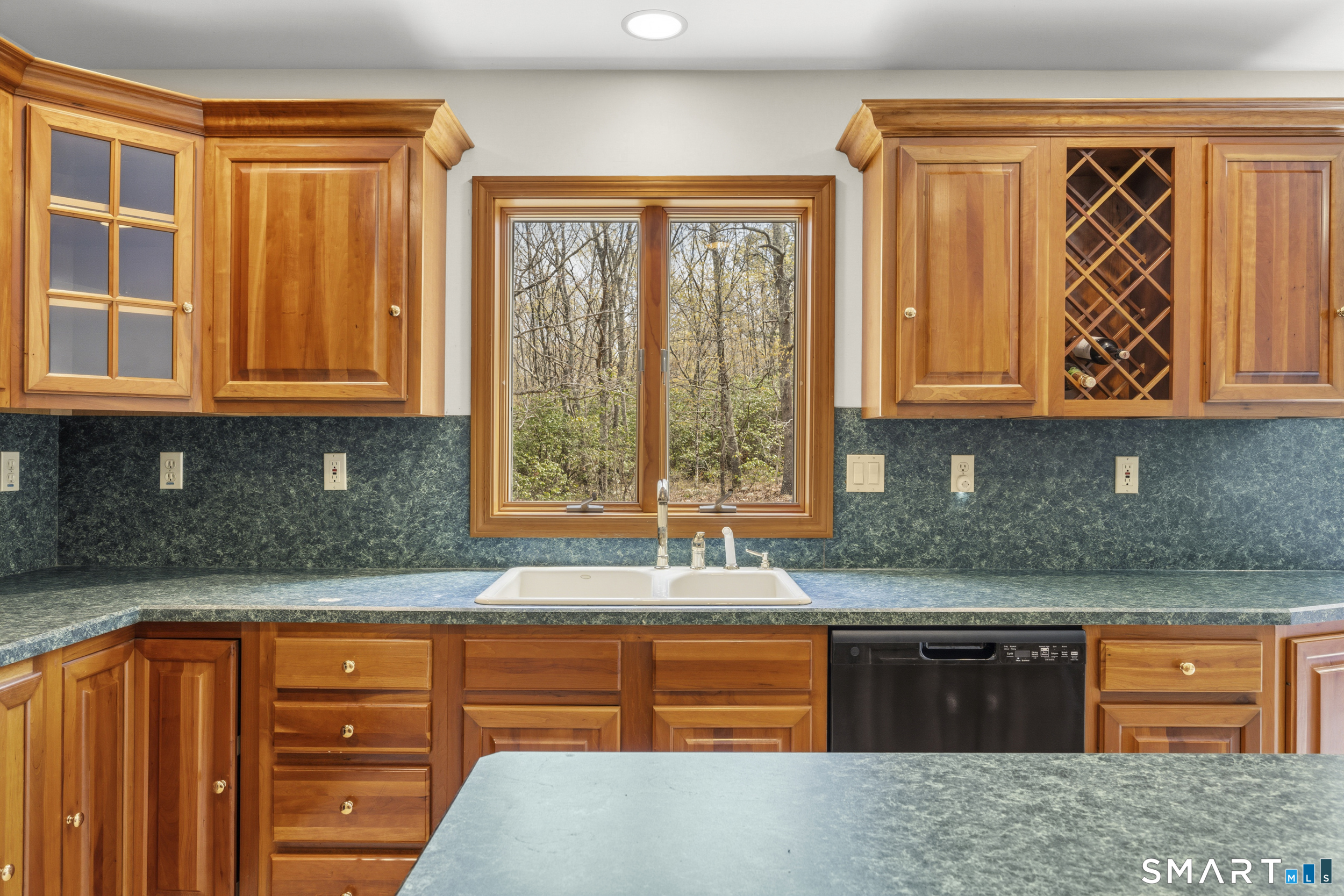 4 Greystone Drive Montville CT 06382