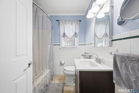 31 Roseleah Drive Waterford CT 06385