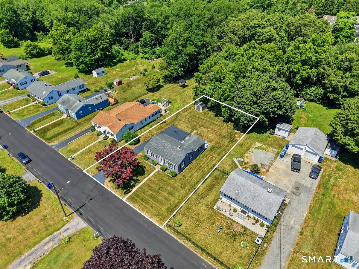 31 Roseleah Drive Waterford CT 06385