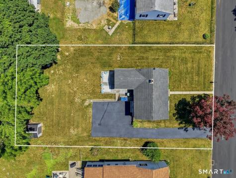 31 Roseleah Drive Waterford CT 06385