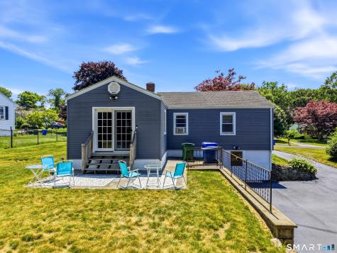 31 Roseleah Drive Waterford CT 06385
