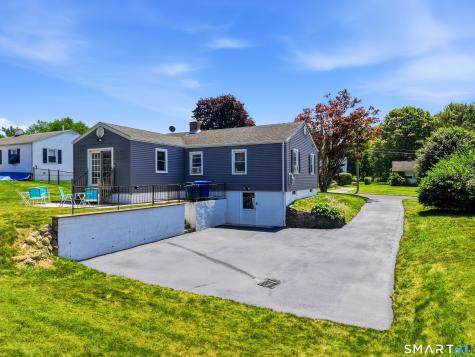 31 Roseleah Drive Waterford CT 06385