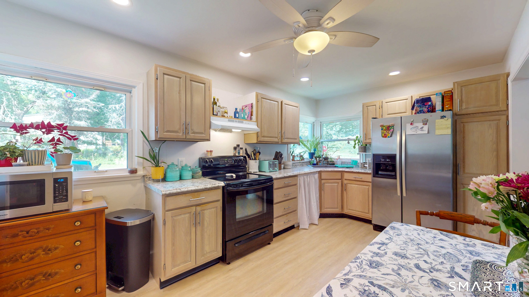 1512 Route 32 Montville CT 06382