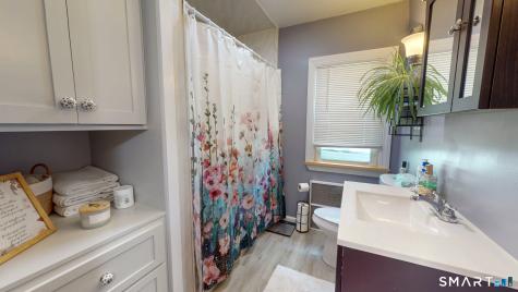 1512 Route 32 Montville CT 06382